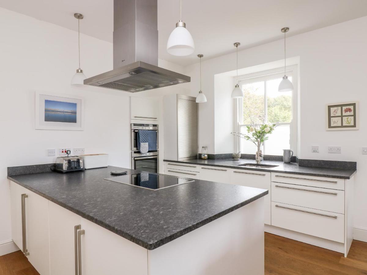 The Upper Deck Apartment Penzance Ngoại thất bức ảnh